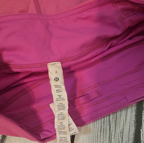 Lululemon Sz 2 Speed Up Short High Rise Sonic Pink Athletic Running - Picture 4 of 7